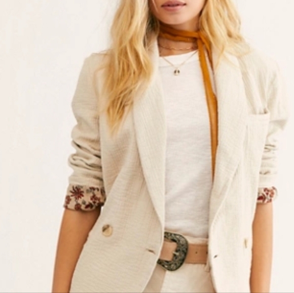 Free People Jackets & Blazers - FREE PEOPLE NWT XS Rowan BOHO jacket, tan with pockets